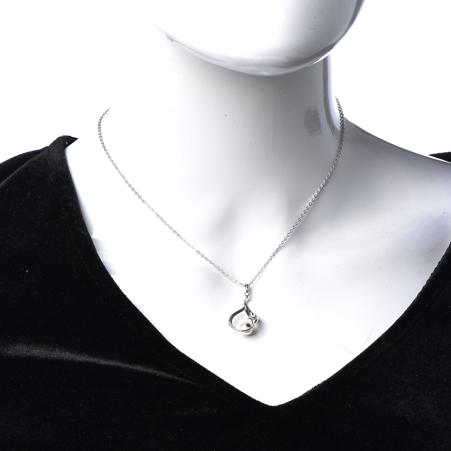 Sterling Silver Akoya Pearl 6mm Pendant Necklace