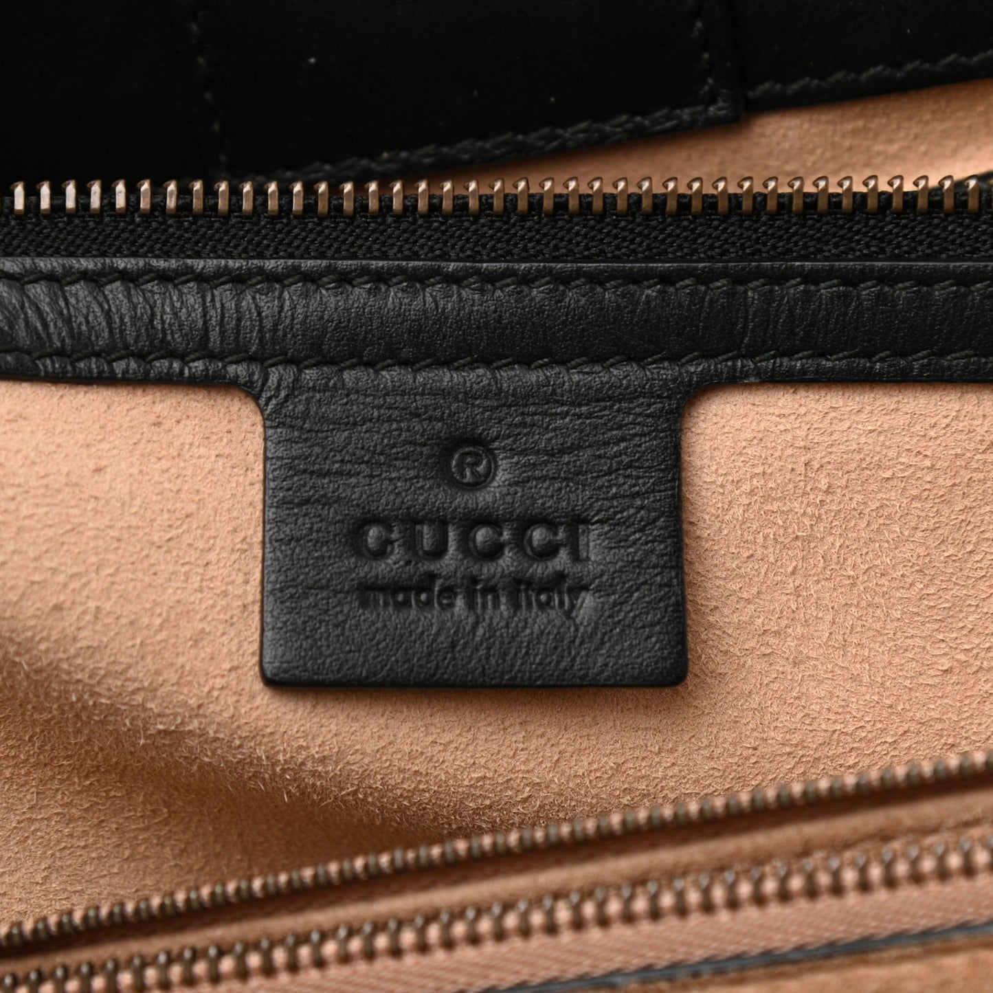 Calfskin Matelasse Medium GG Marmont Tote Black