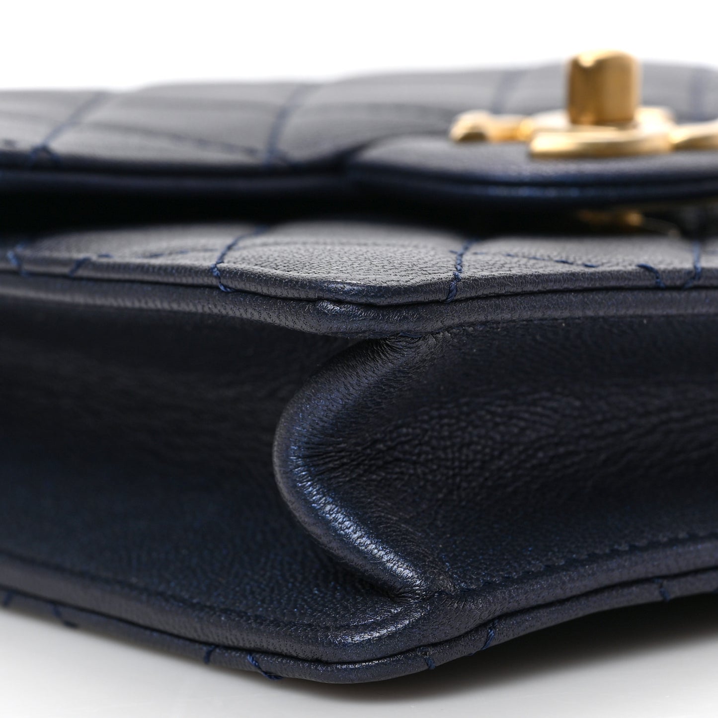 Iridescent Lambskin Quilted Chic Pearls Flap Navy Blue