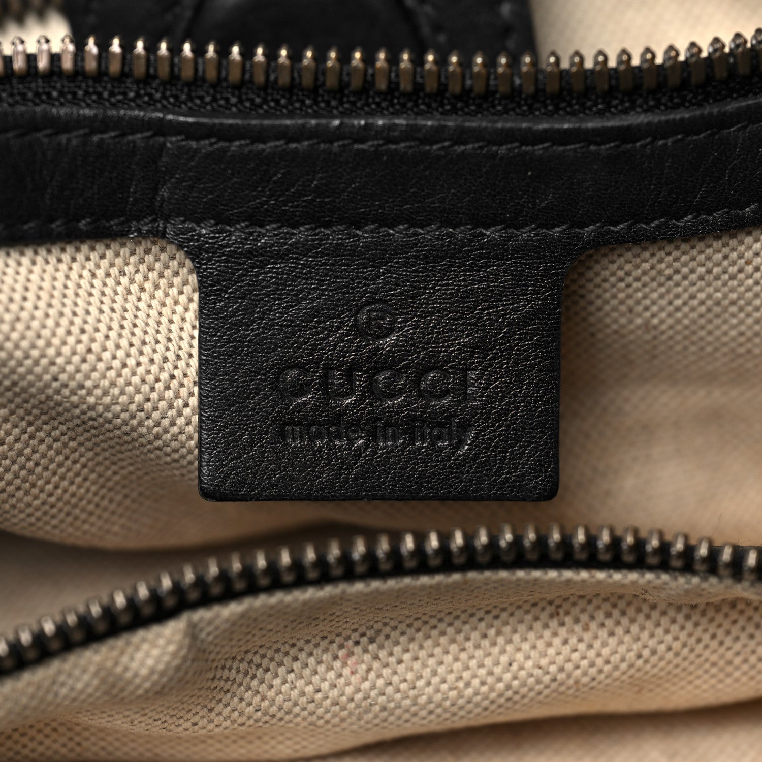 Gucci Soft GG Supreme Monogram Kingsnake Vertical Tote Black 7 of 11