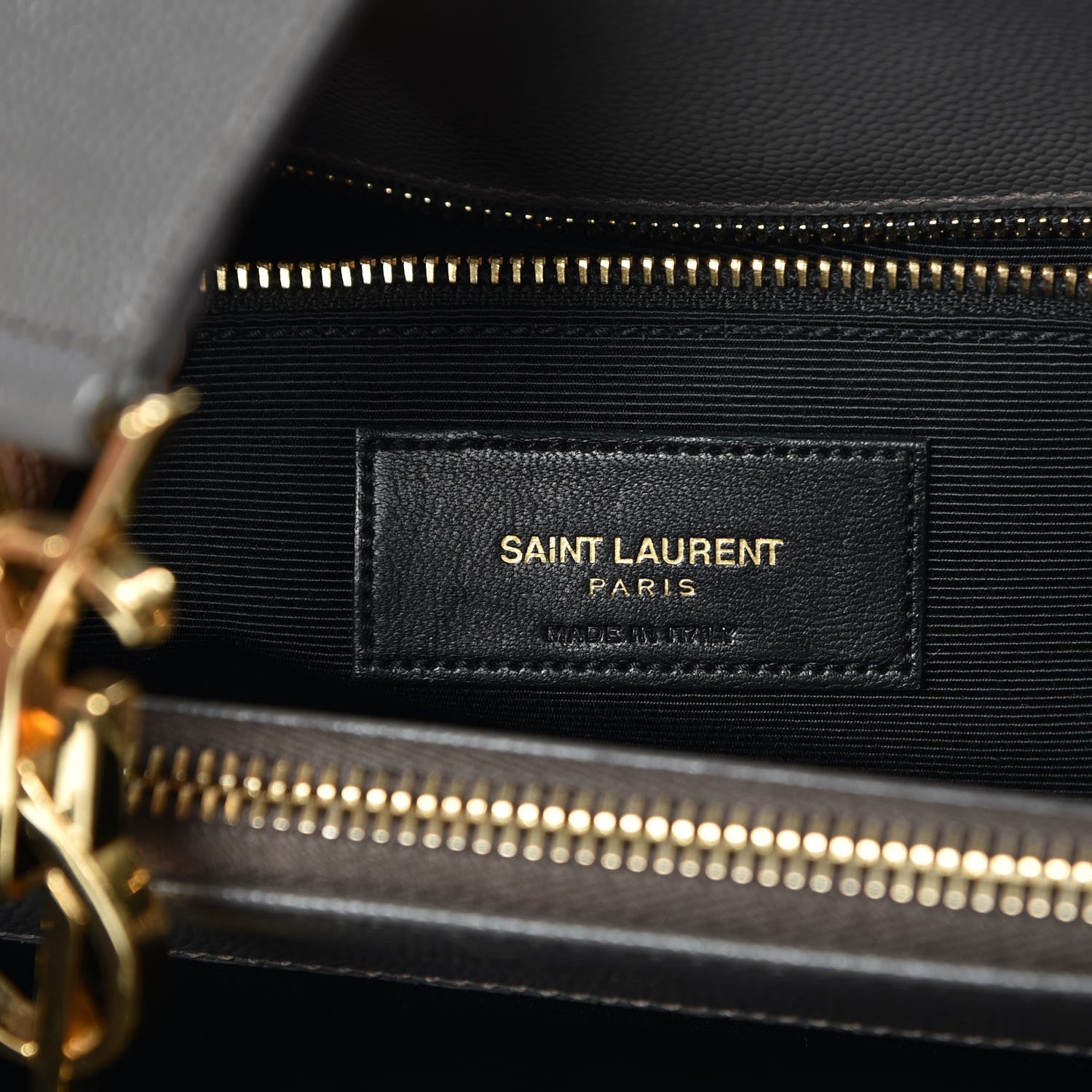 Saint Laurent Grain De Poudre Matelasse Chevron Monogram Shopping Bag Fog 6 of 11