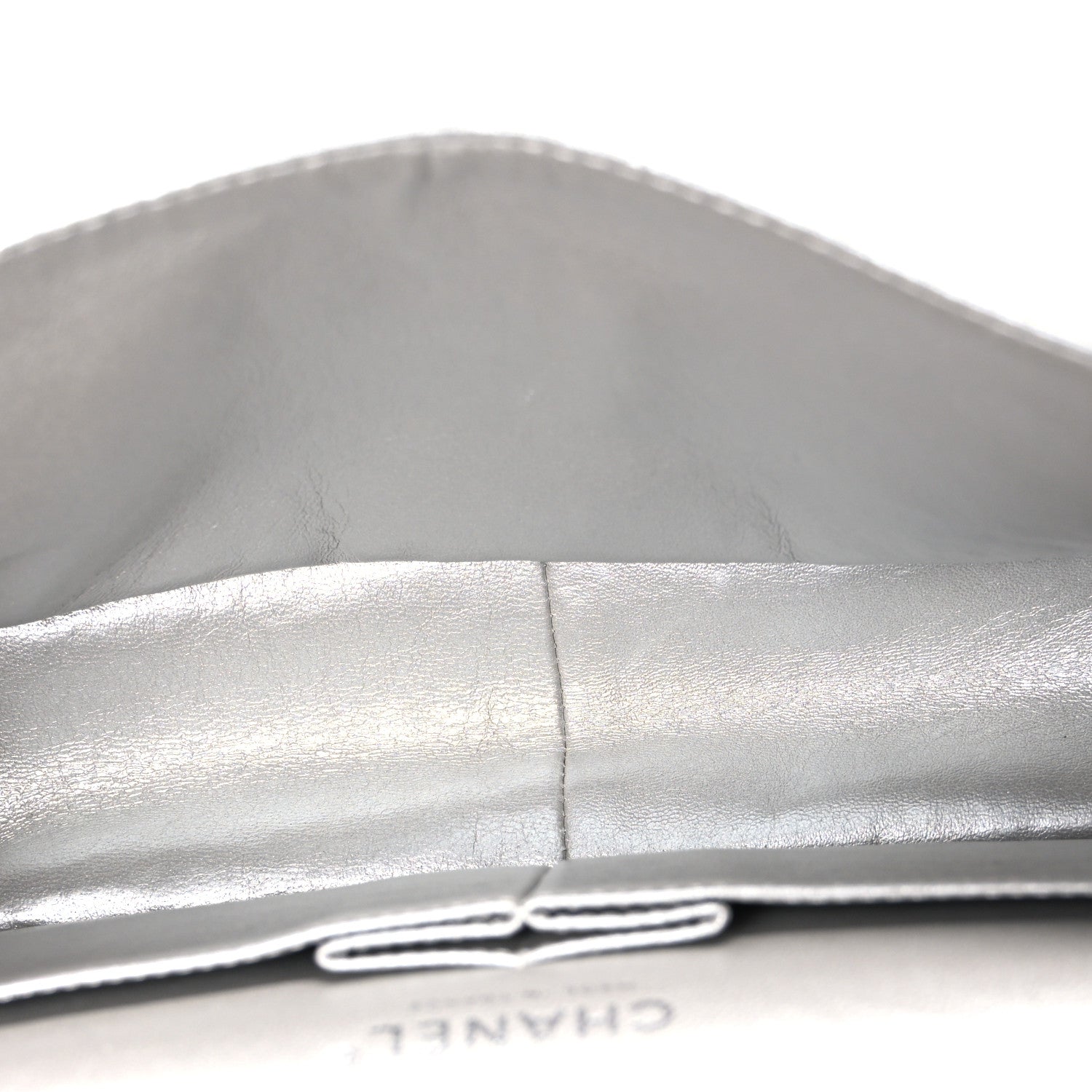 Chanel Metallic Lambskin Quilted 2.55 Reissue 226 Flap Silver 5 of 10