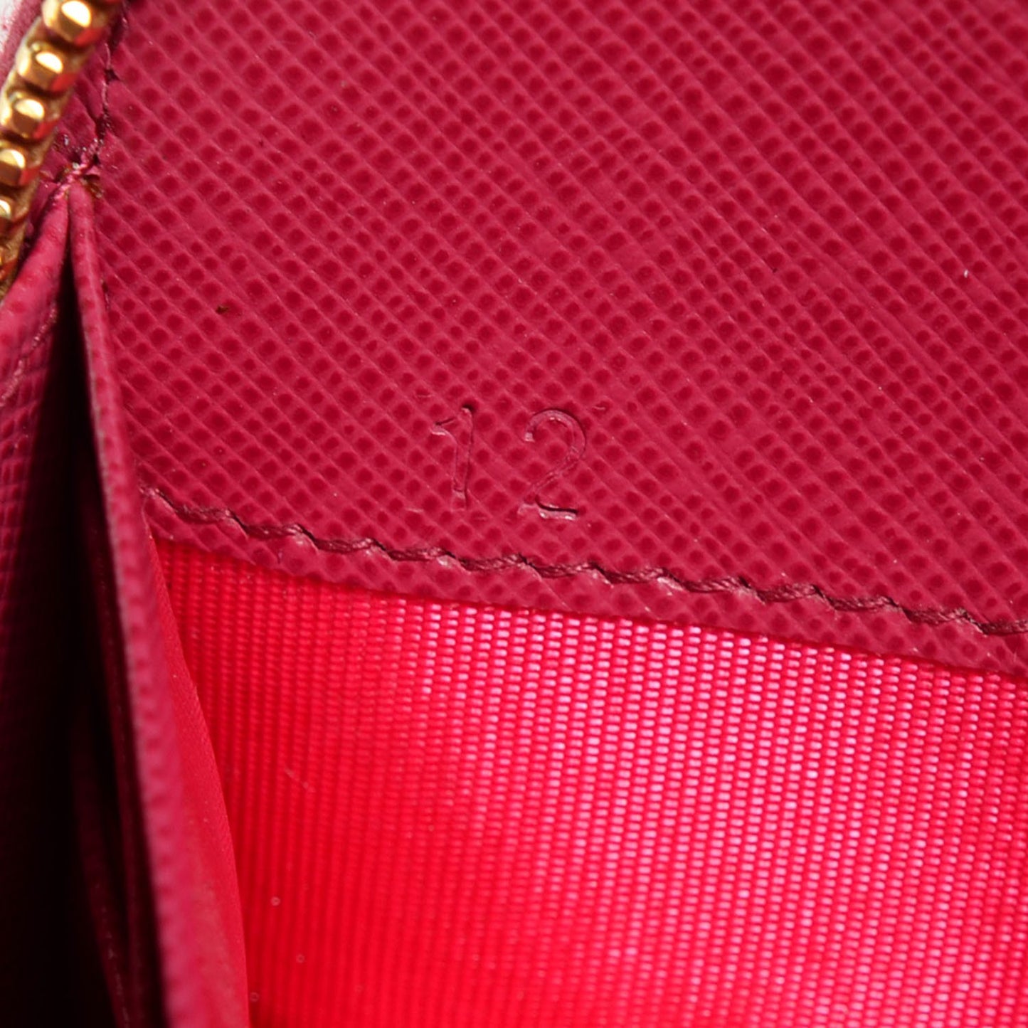 Saffiano Metal Zip Around Wallet Ibisco