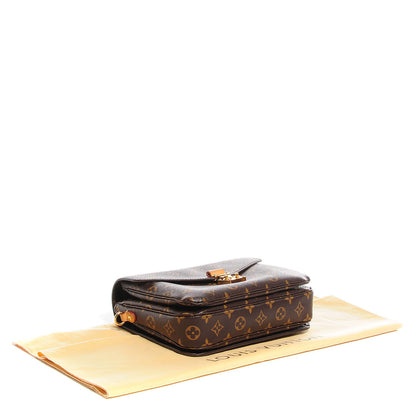 Louis Vuitton Monogram Pochette Metis 4 of 7
