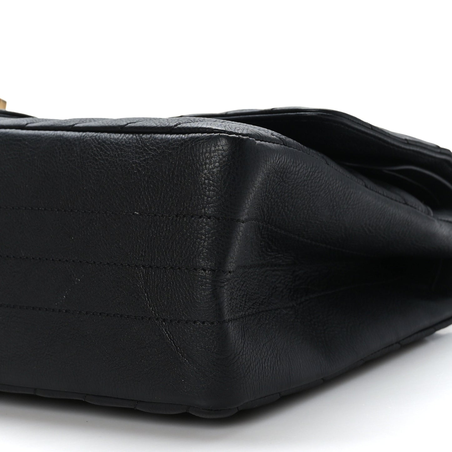 Aged Calfskin Chevron Quilted 2.55 Reissue 226 Flap Black