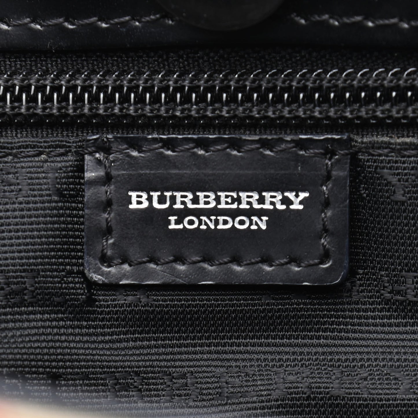 House Check Medium Tote Black