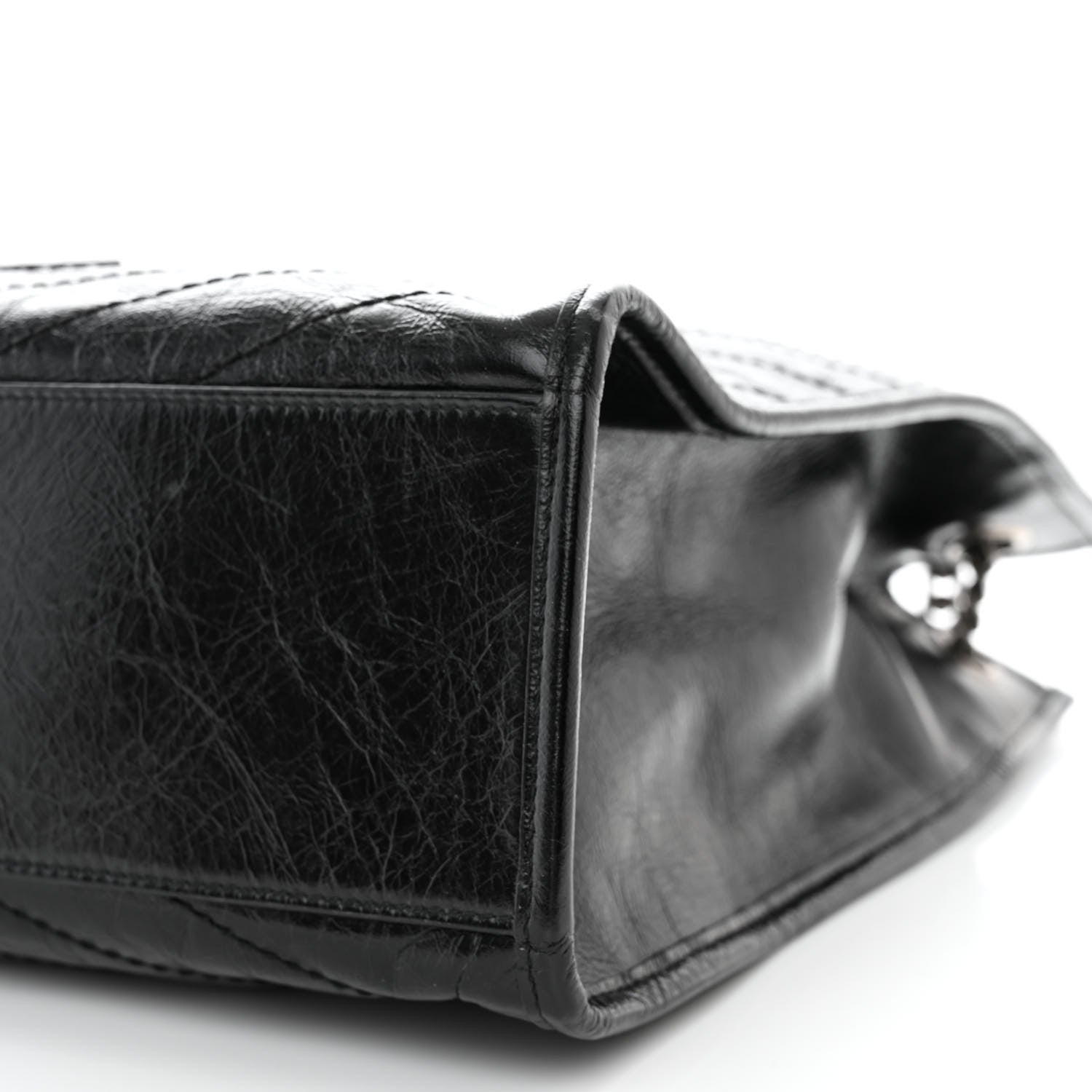 Saint Laurent Crinkled Calfskin Matelasse Monogram Large Niki Shopper Tote Black 10 of 11