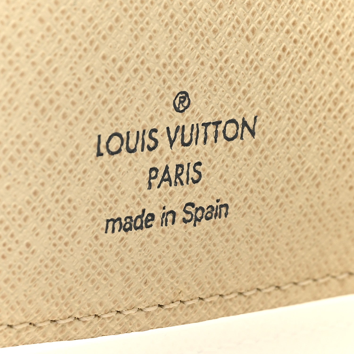 Louis Vuitton Damier Azur Small Ring Agenda Cover 6 of 6