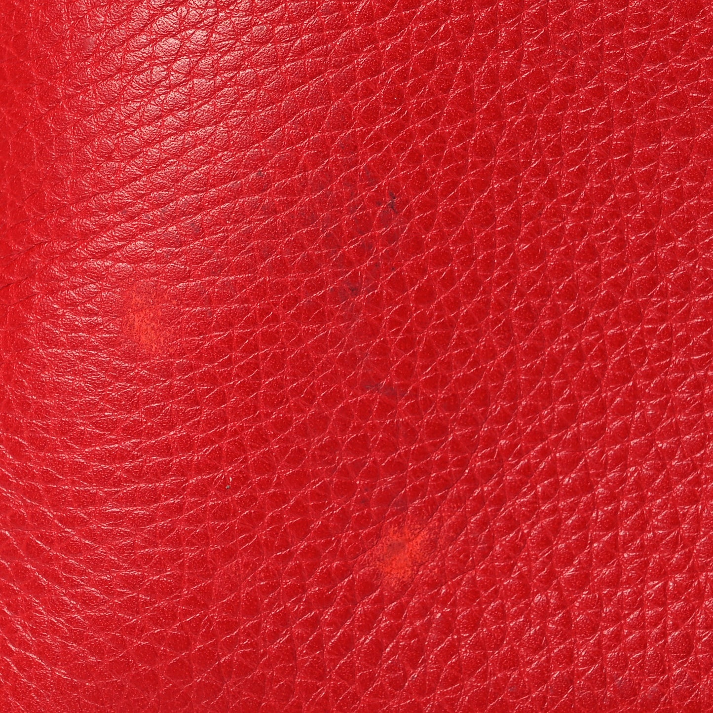 Pebbled Calfskin Medium Soho Chain Shoulder Bag Tabasco Red