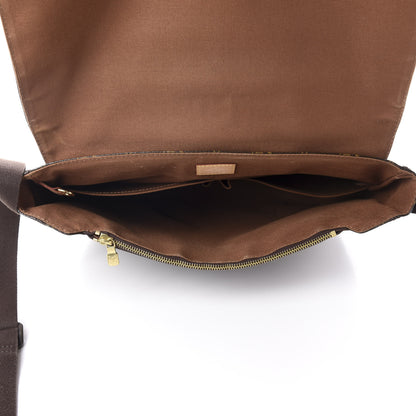 Louis Vuitton Monogram Beaubourg MM Messenger Bag 5 of 10