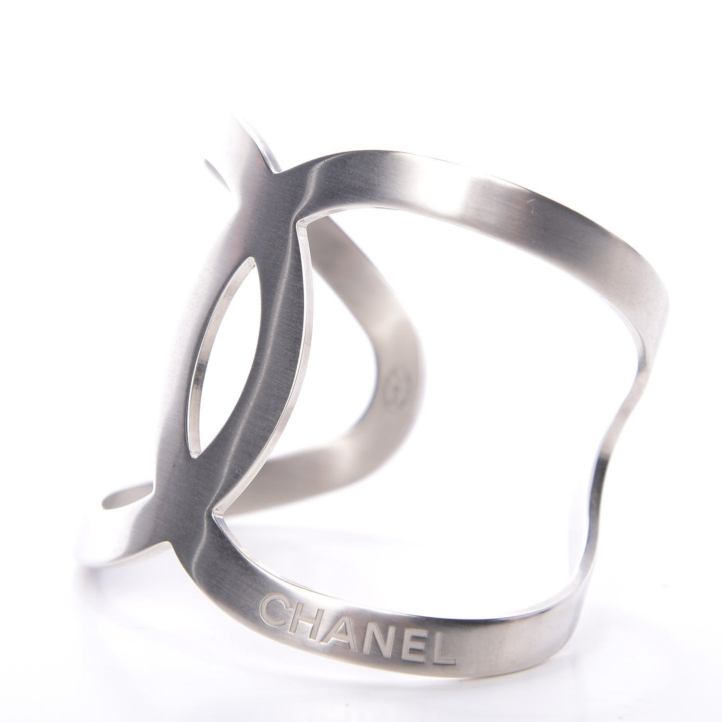 Metal CC Cuff Silver