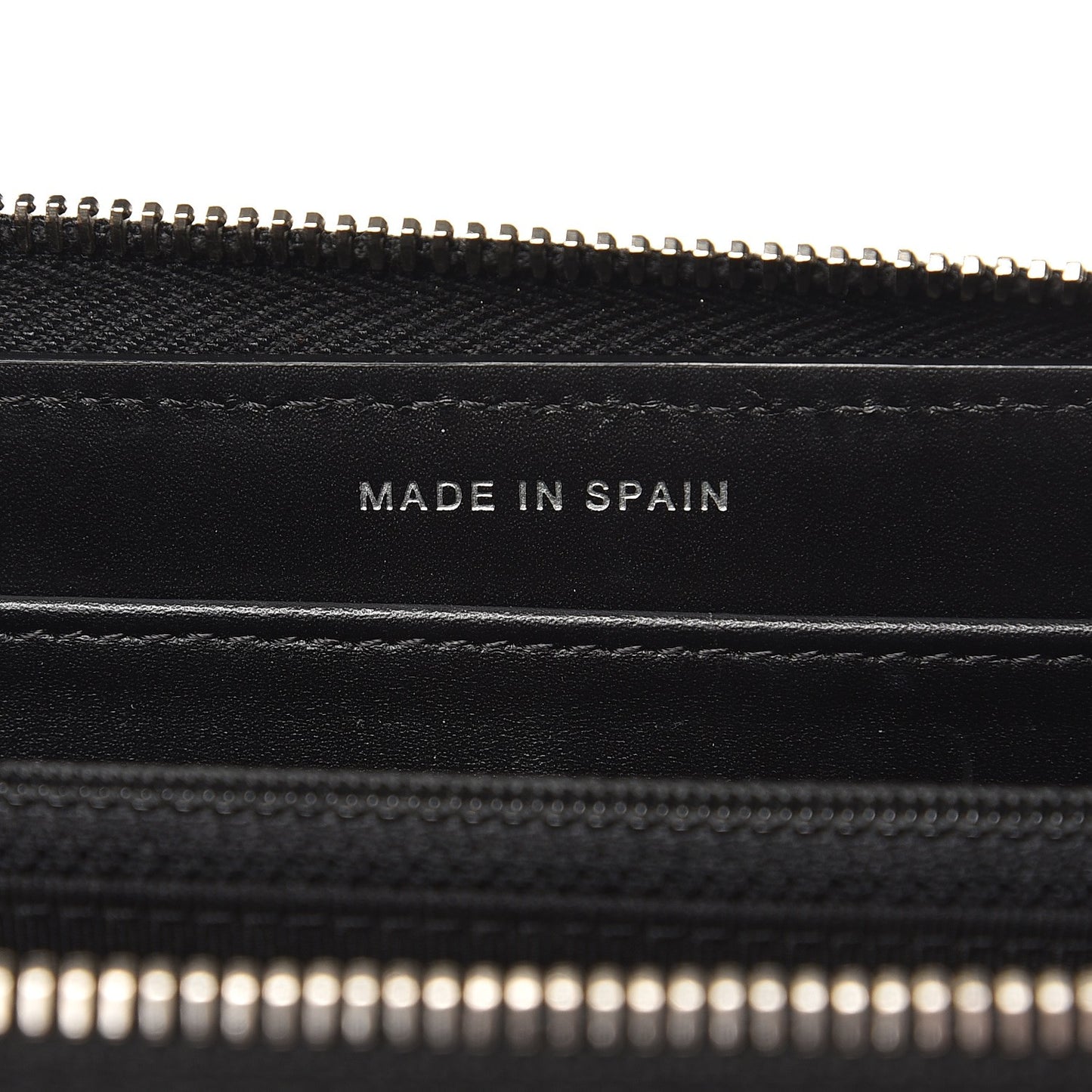 Caviar Quilted Large Gusset Zip Around Wallet Black