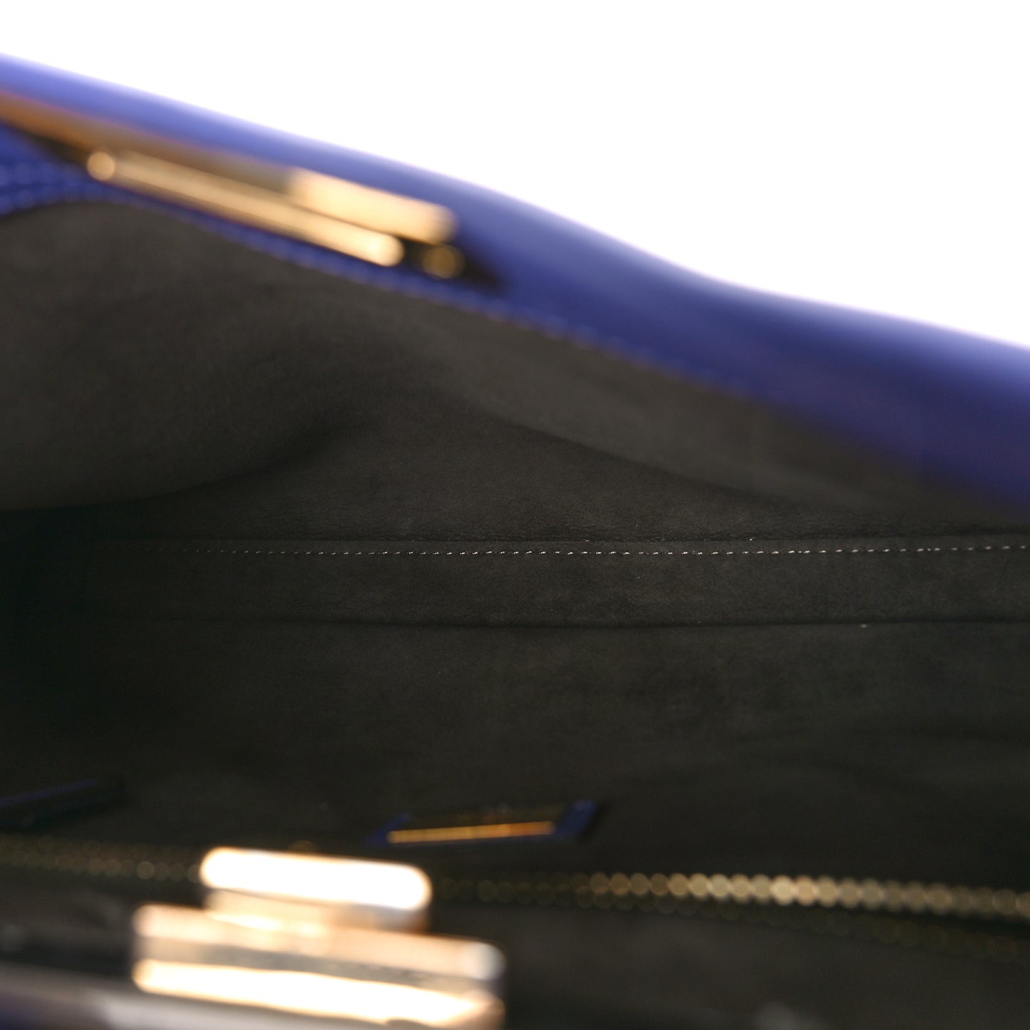Vitello Seta Medium Peekaboo Iconic Satchel Viola Cassis