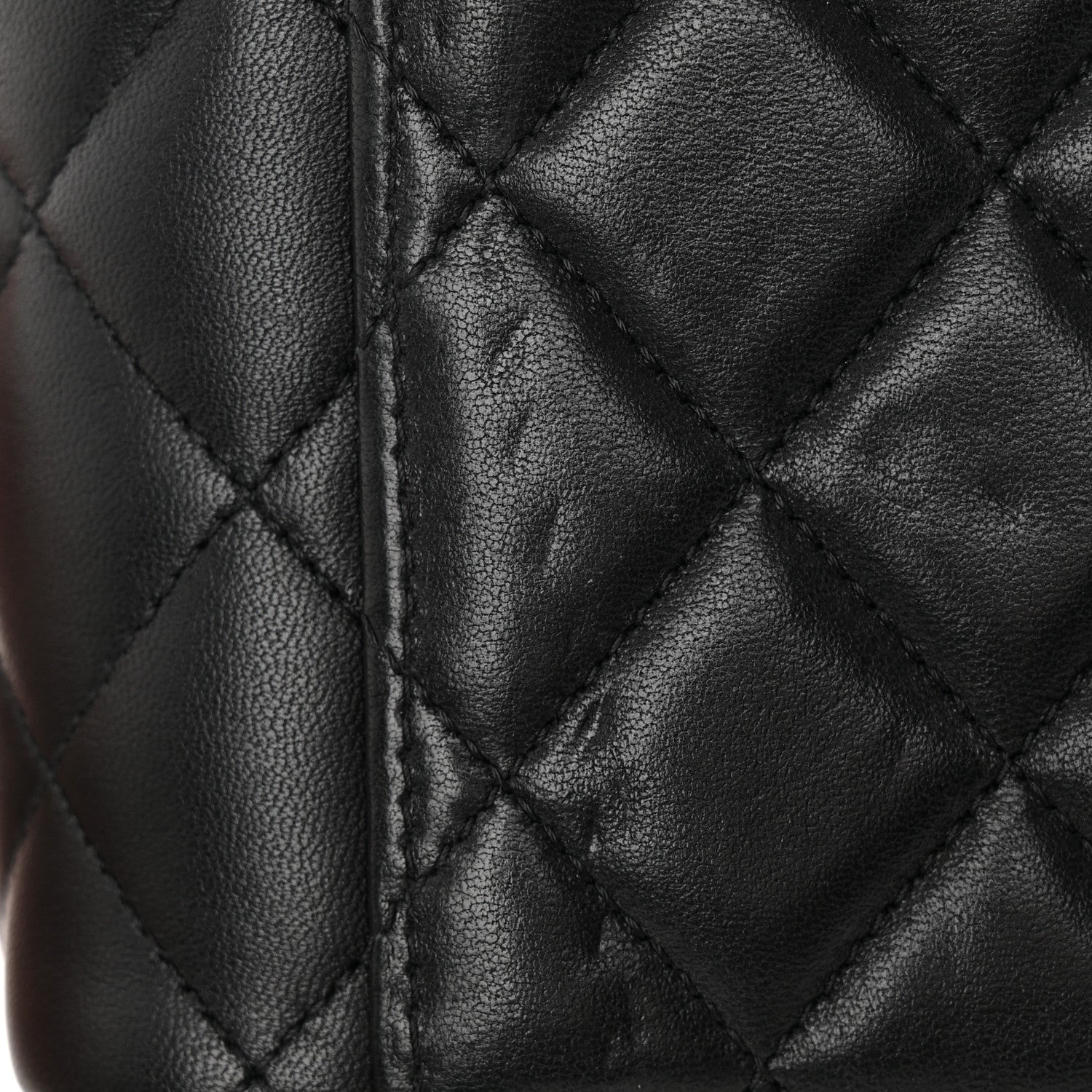 Chanel Lambskin Quilted Enamel Coco Casino Small Vanity Case With Chain Black 13 of 14