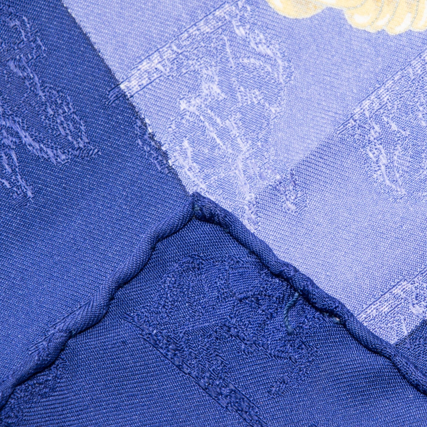 Jacquard Silk L'Instruction Du Roy Scarf 90
