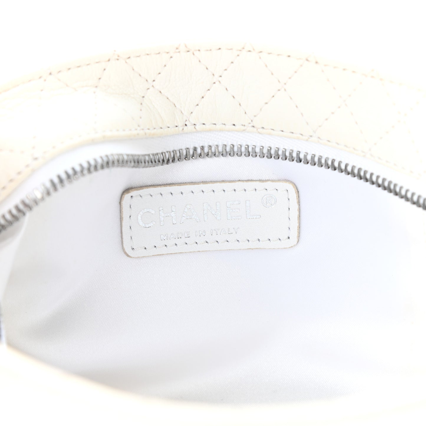 Lambskin Soft and Chain Pochette White