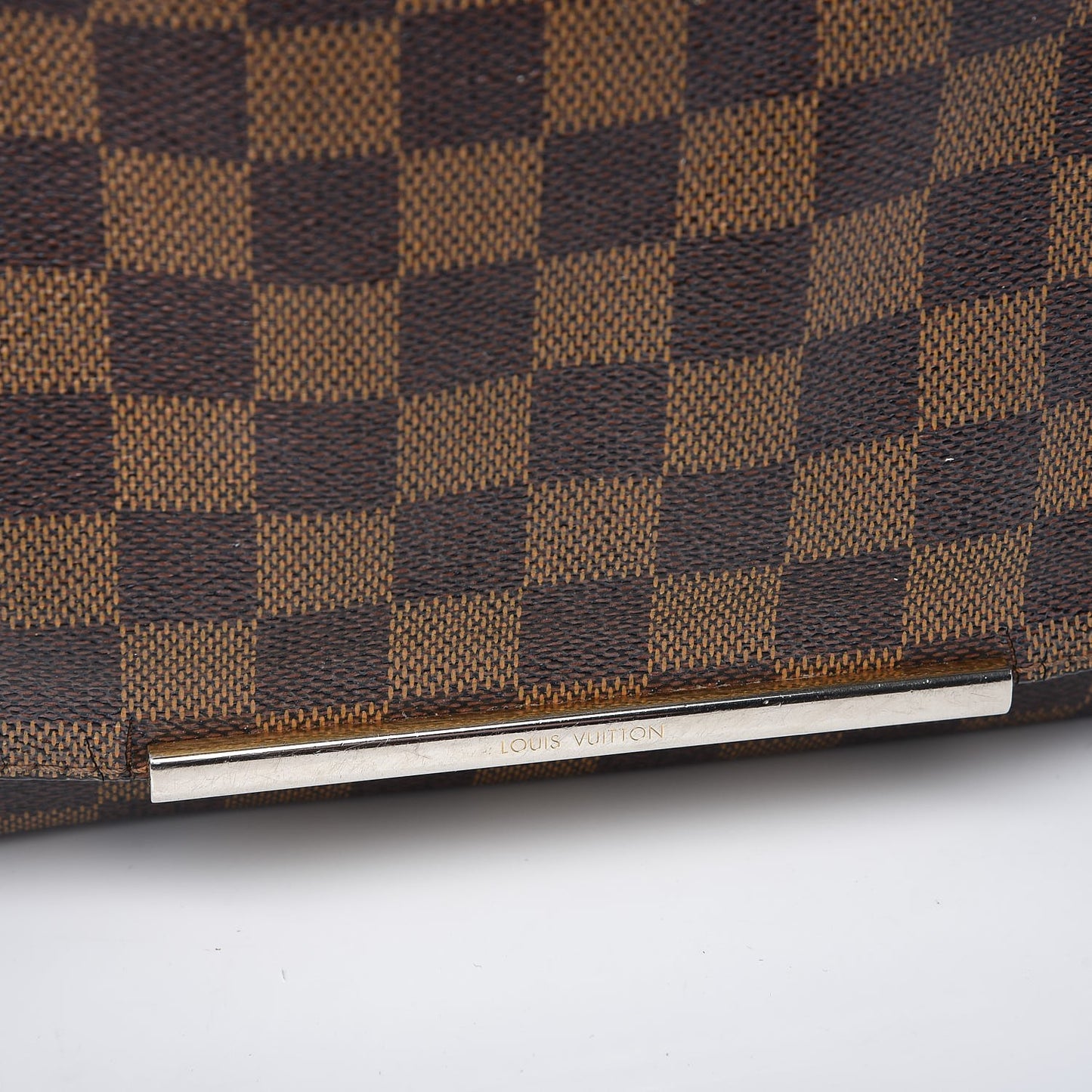 Damier Ebene Hoxton GM