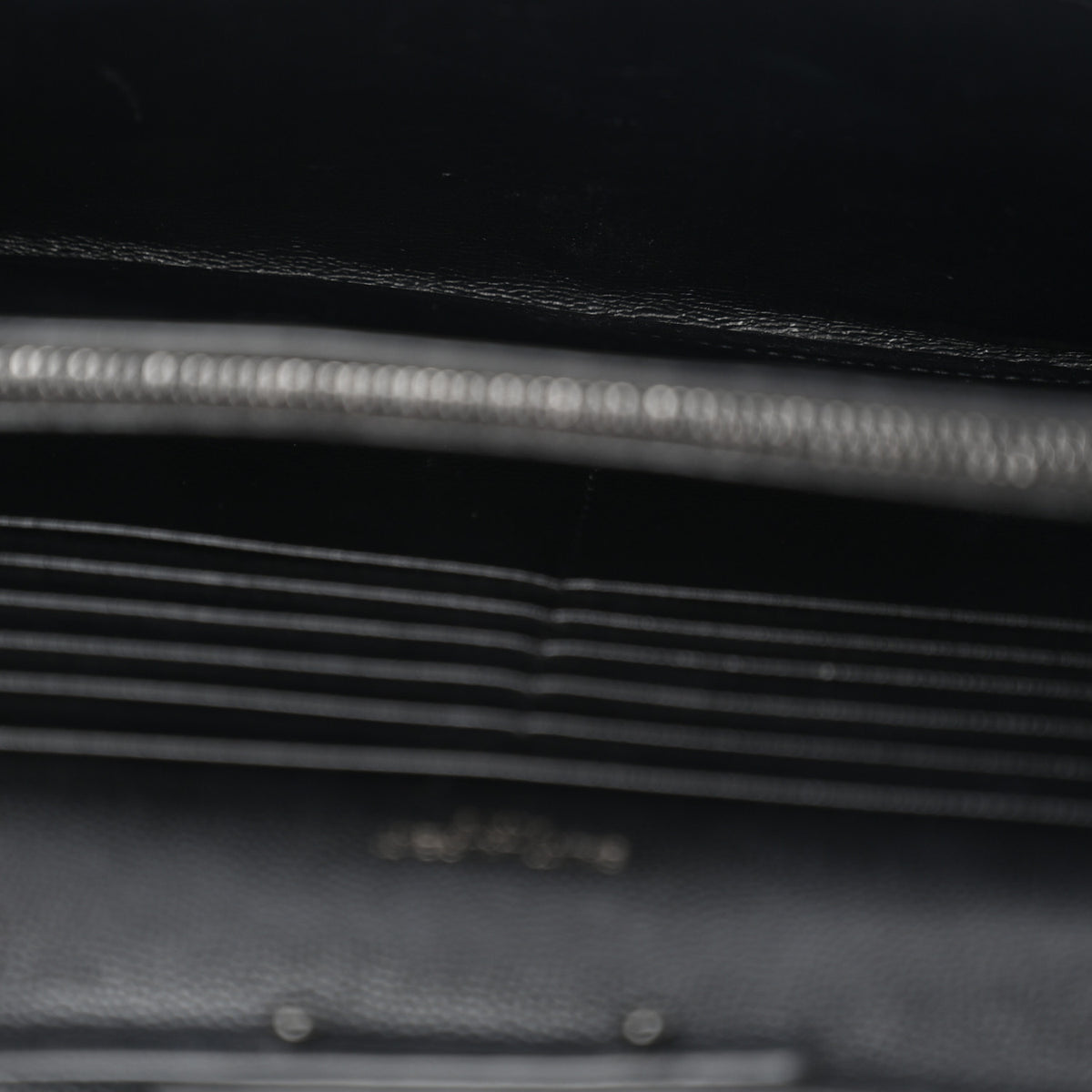 Grain De Poudre Matelasse Chevron Monogram Monochrome Chain Wallet Black