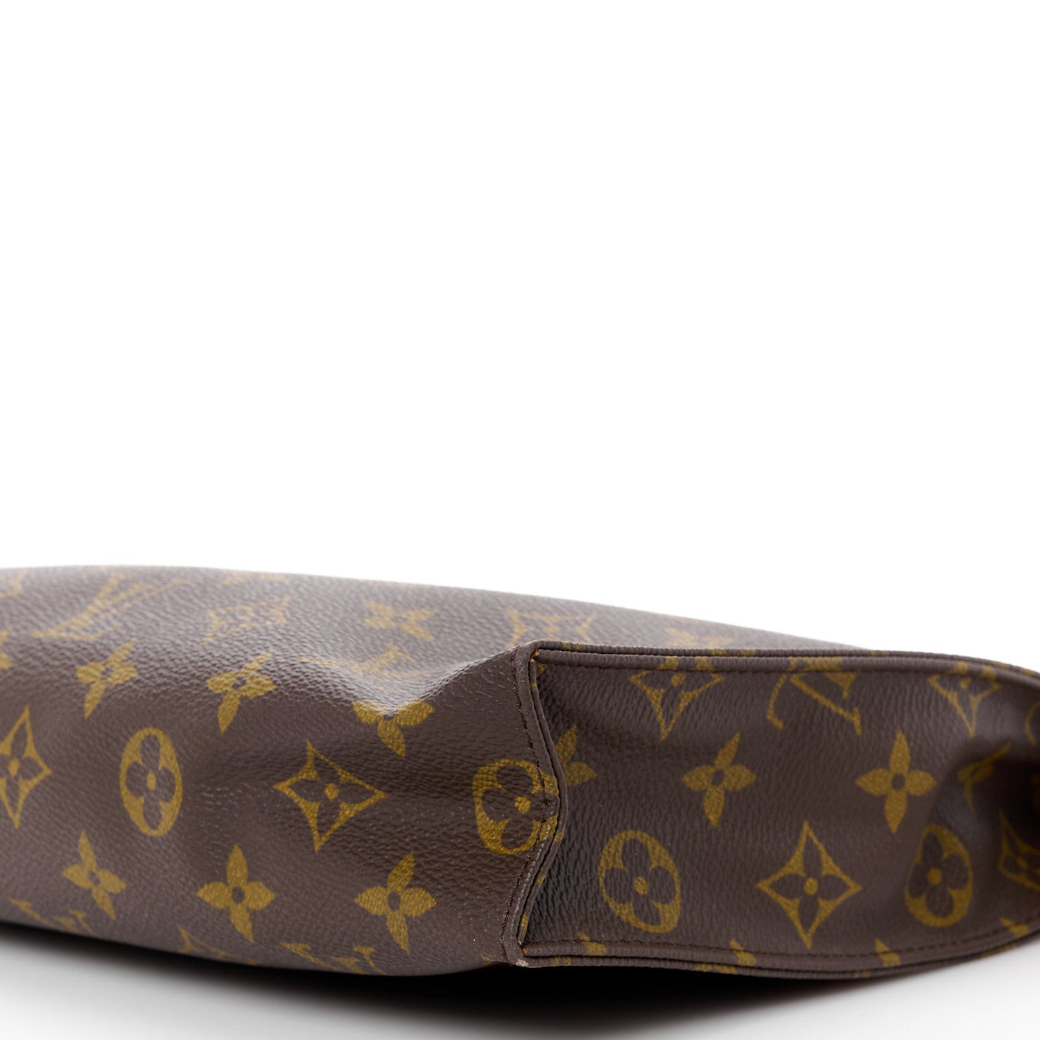 Louis Vuitton Monogram Toiletry Pouch 26 9 of 9