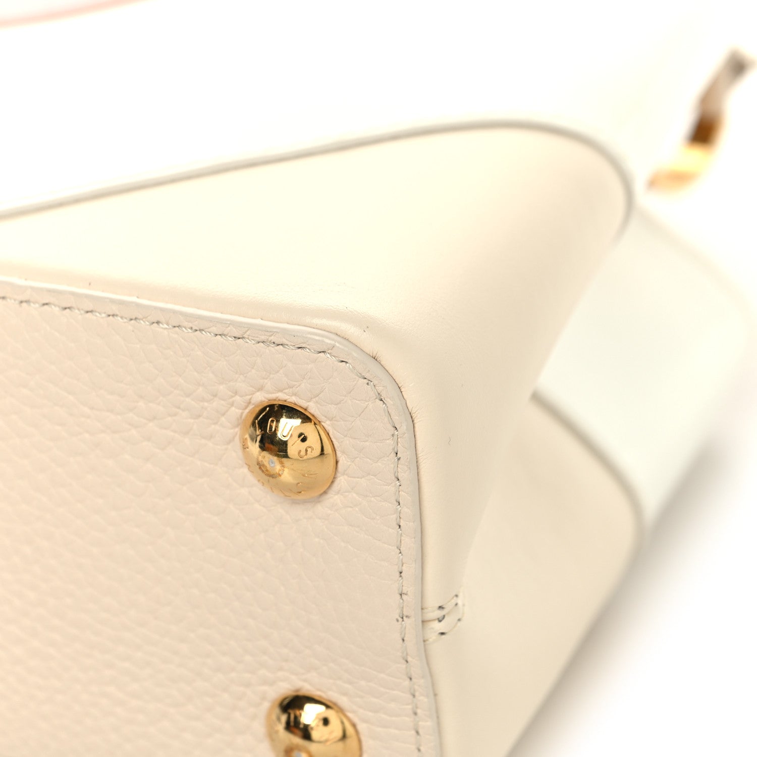 Louis Vuitton Taurillon Gelato Capucines BB Tonal Vanilla Beige 11 of 12