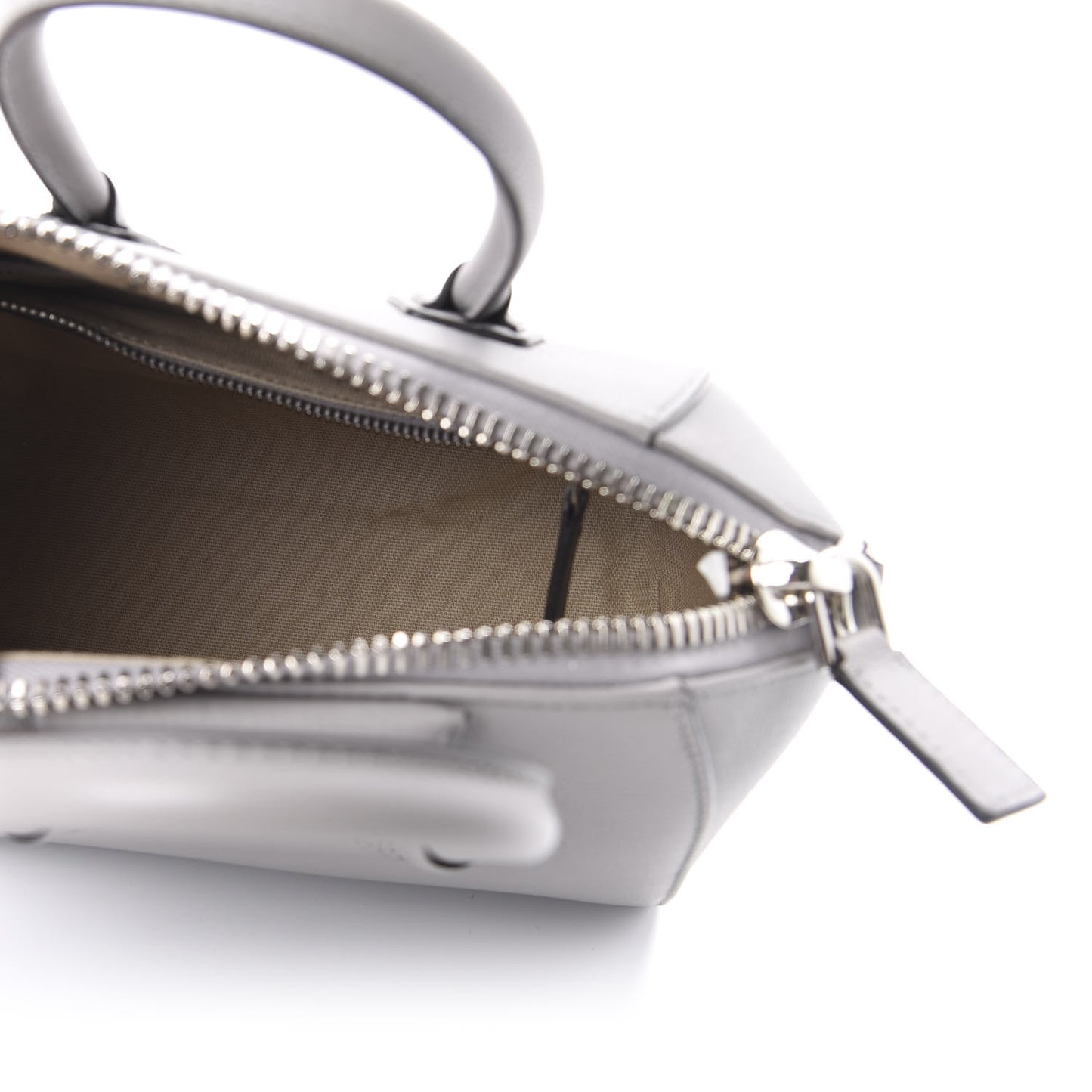 Sugar Goatskin Mini Antigona Pearl Grey