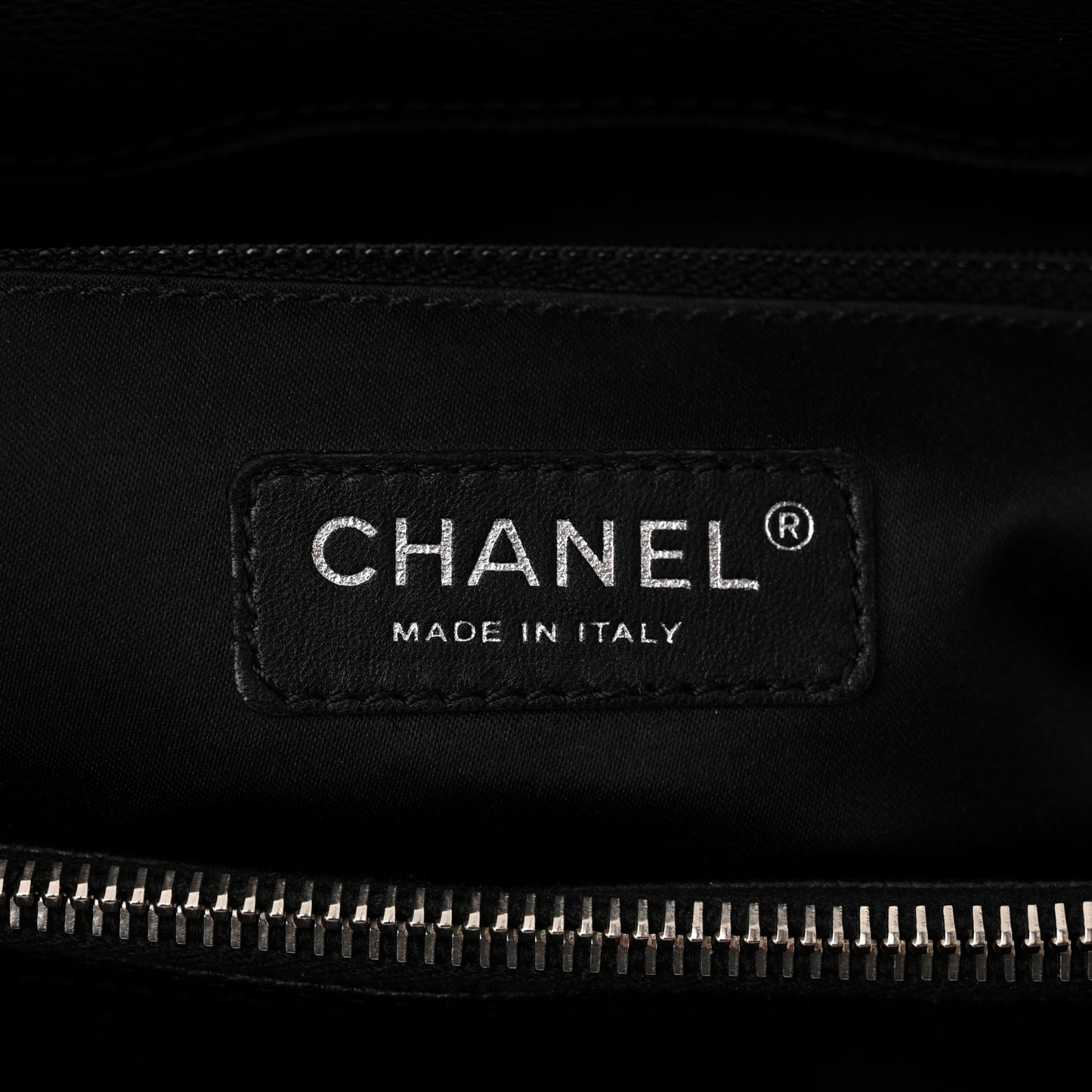 Caviar Quilted Grand Shopping Tote GST Black