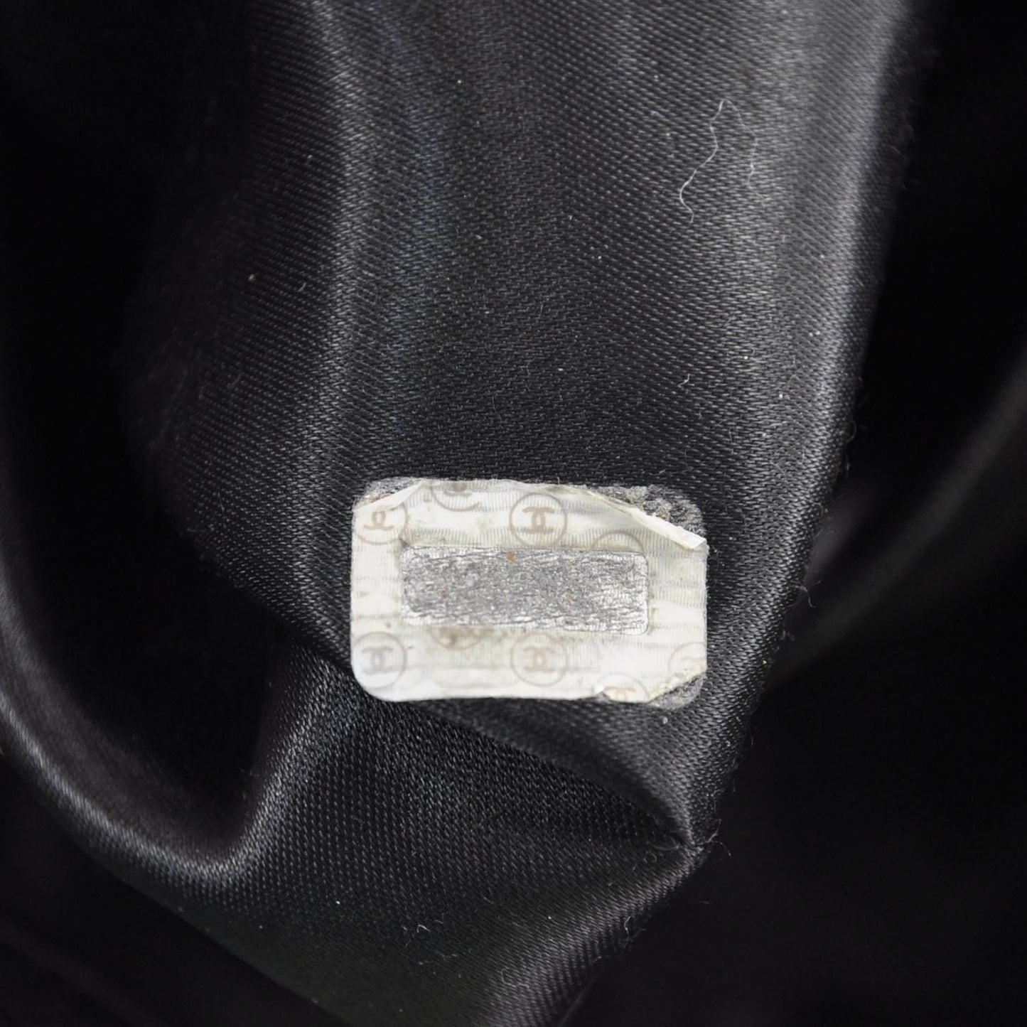 Caviar CC Shoulder Bag Black