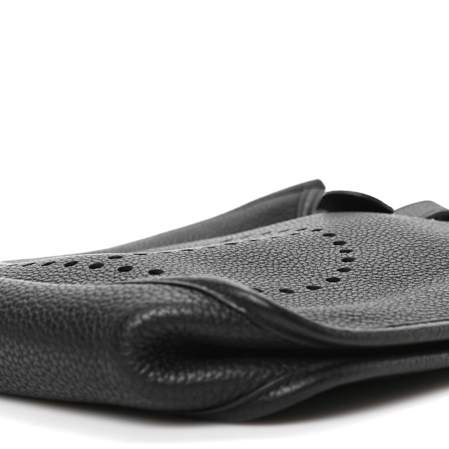 Taurillon Clemence Evelyne PM Black