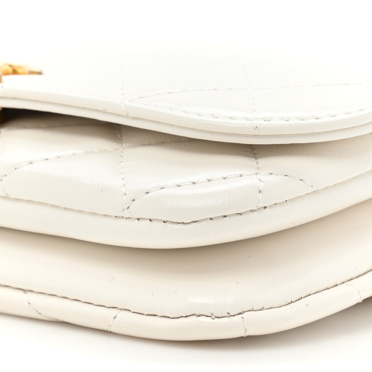 Shiny Lambskin Flap Clutch With Chain White