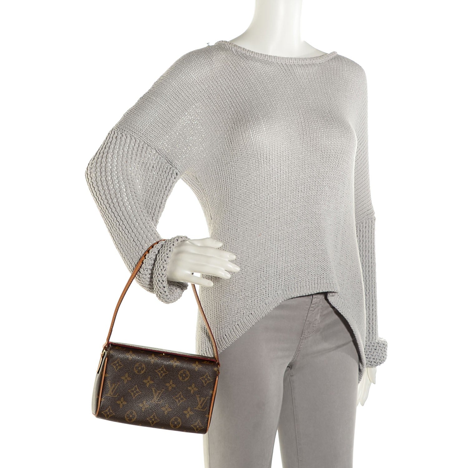 Louis Vuitton Monogram Recital 2 of 7