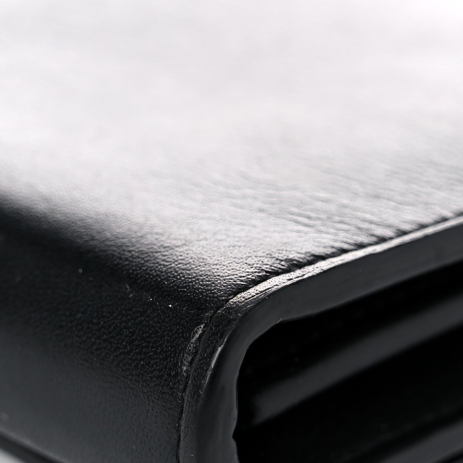 Saint Laurent Calfskin Classic Y Ligne Chain Wallet Black 10 of 20