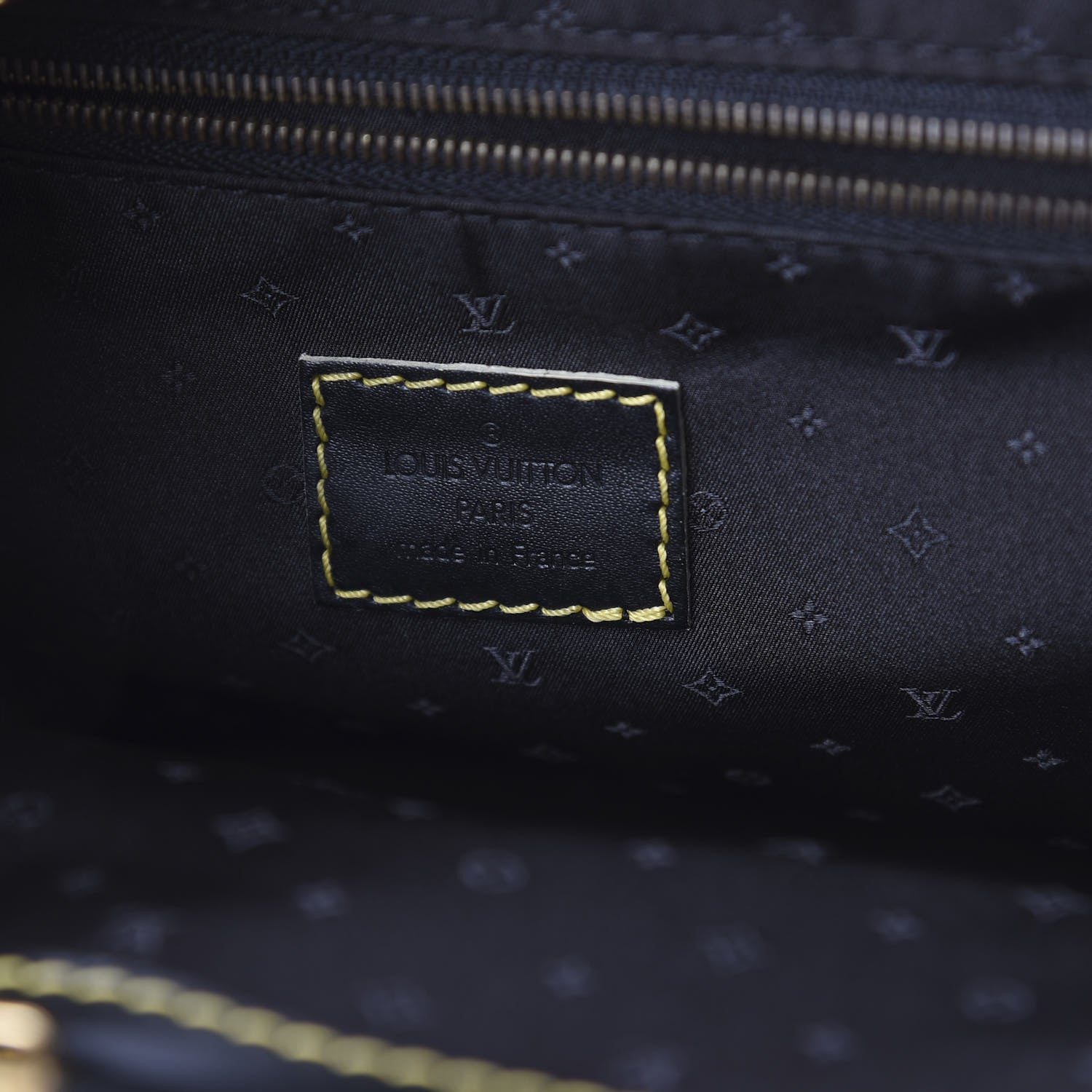 Louis Vuitton Suhali L Ingenieux PM Black 7 of 8