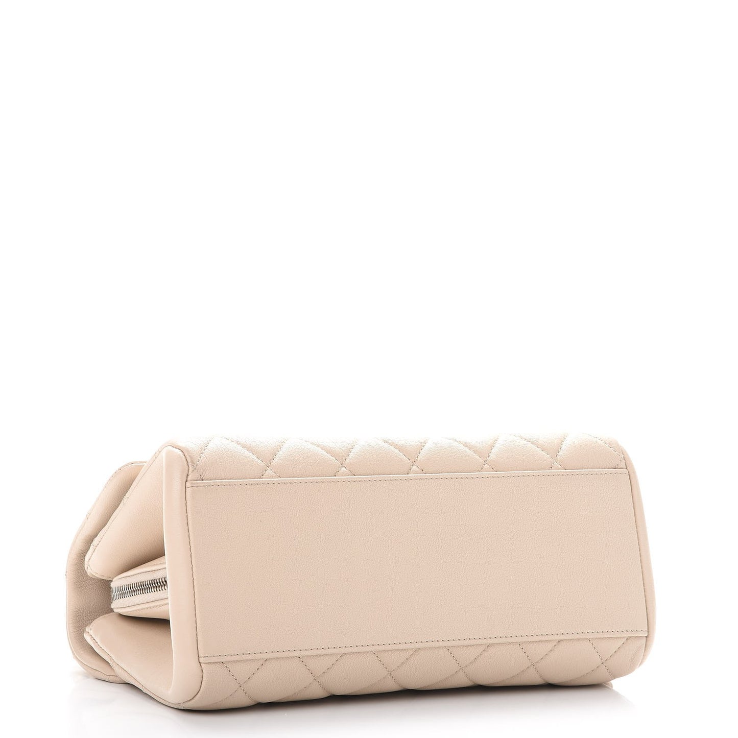 Shiny Sheepskin Quilted Small Trapezio Flap Beige