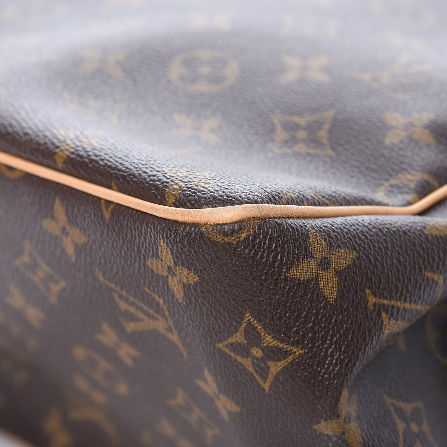 Monogram Batignolles