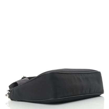Prada Nylon Re-Edition 2005 Shoulder Bag Black 4 of 12