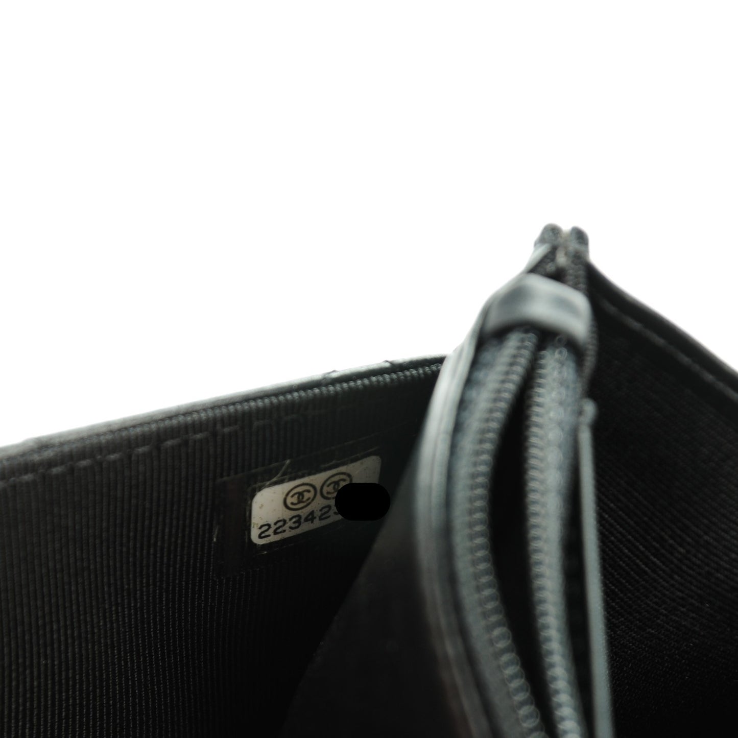 Aged Calfskin Casino 2.55 Reissue Wallet on Chain WOC Black
