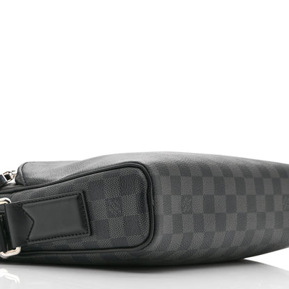 Louis Vuitton Damier Graphite Dayton Reporter PM 9 of 10