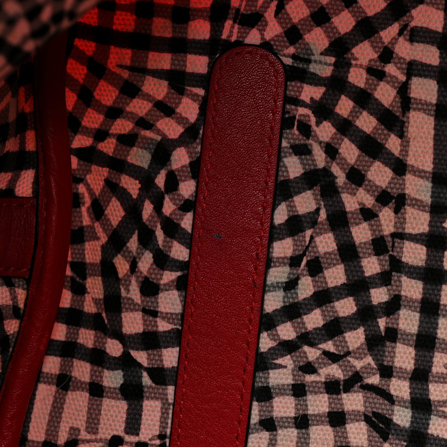 Visetos Large Liz Reversible Shopper Tote Ruby Red