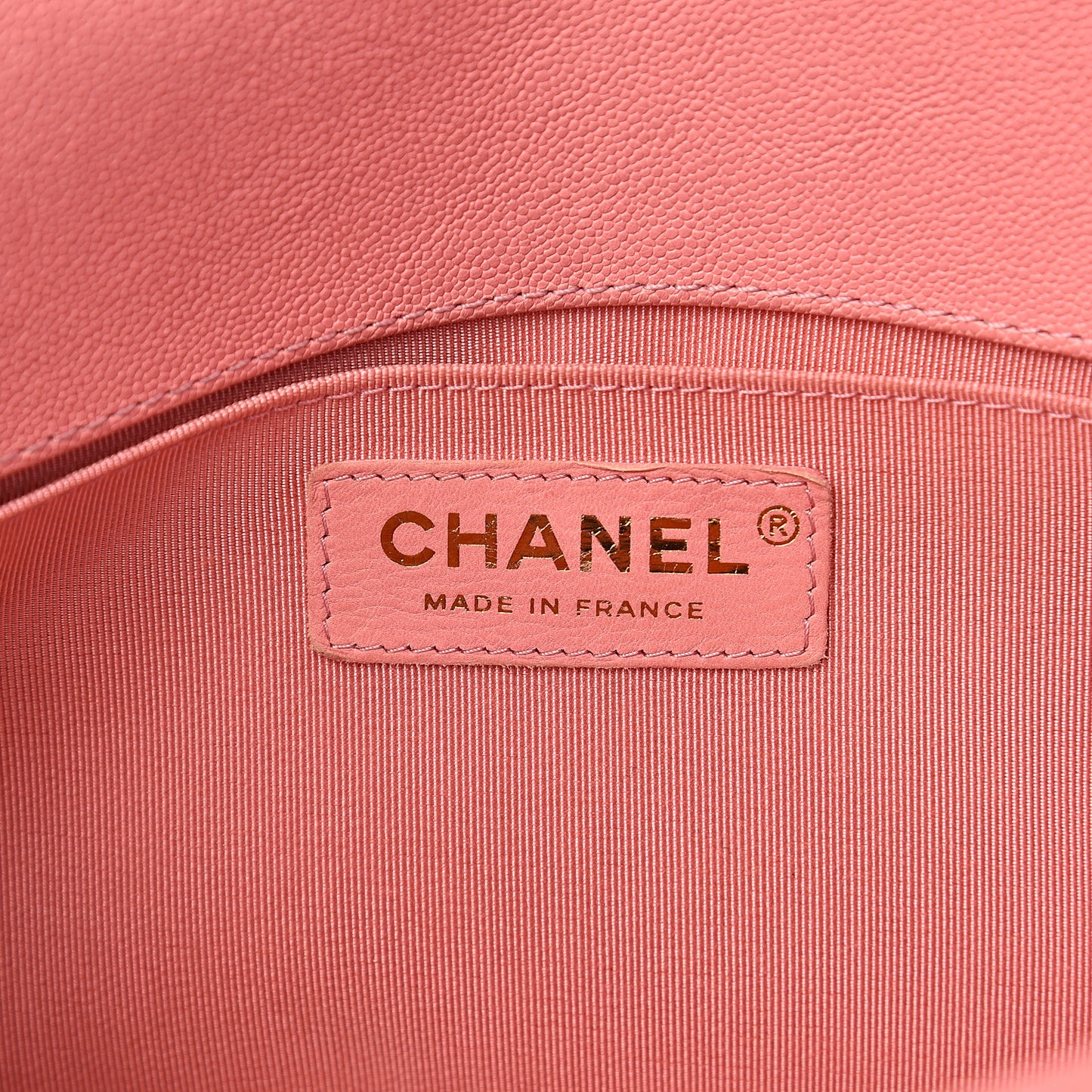 Caviar Quilted Medium Boy Flap Powder Pink