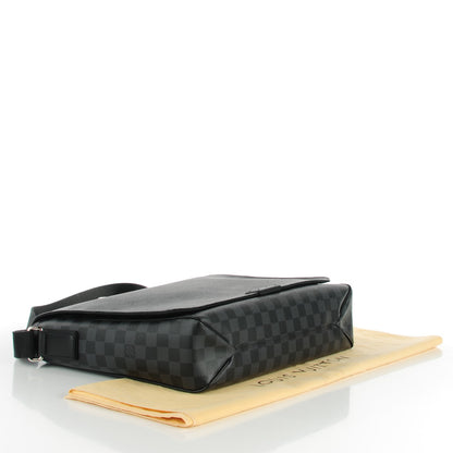 Louis Vuitton Damier Graphite District GM 4 of 7