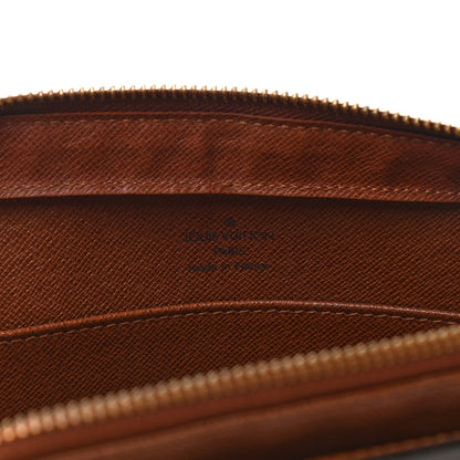 Louis Vuitton Monogram Pochette Orsay 6 of 9