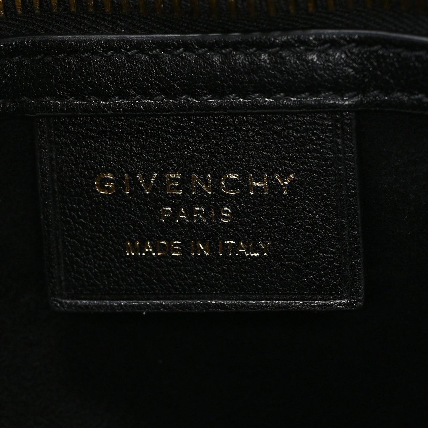 Shiny Calfskin Medium Voyou Bag Black