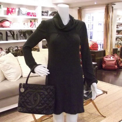 Chanel Caviar Medallion Tote Black 2 of 14