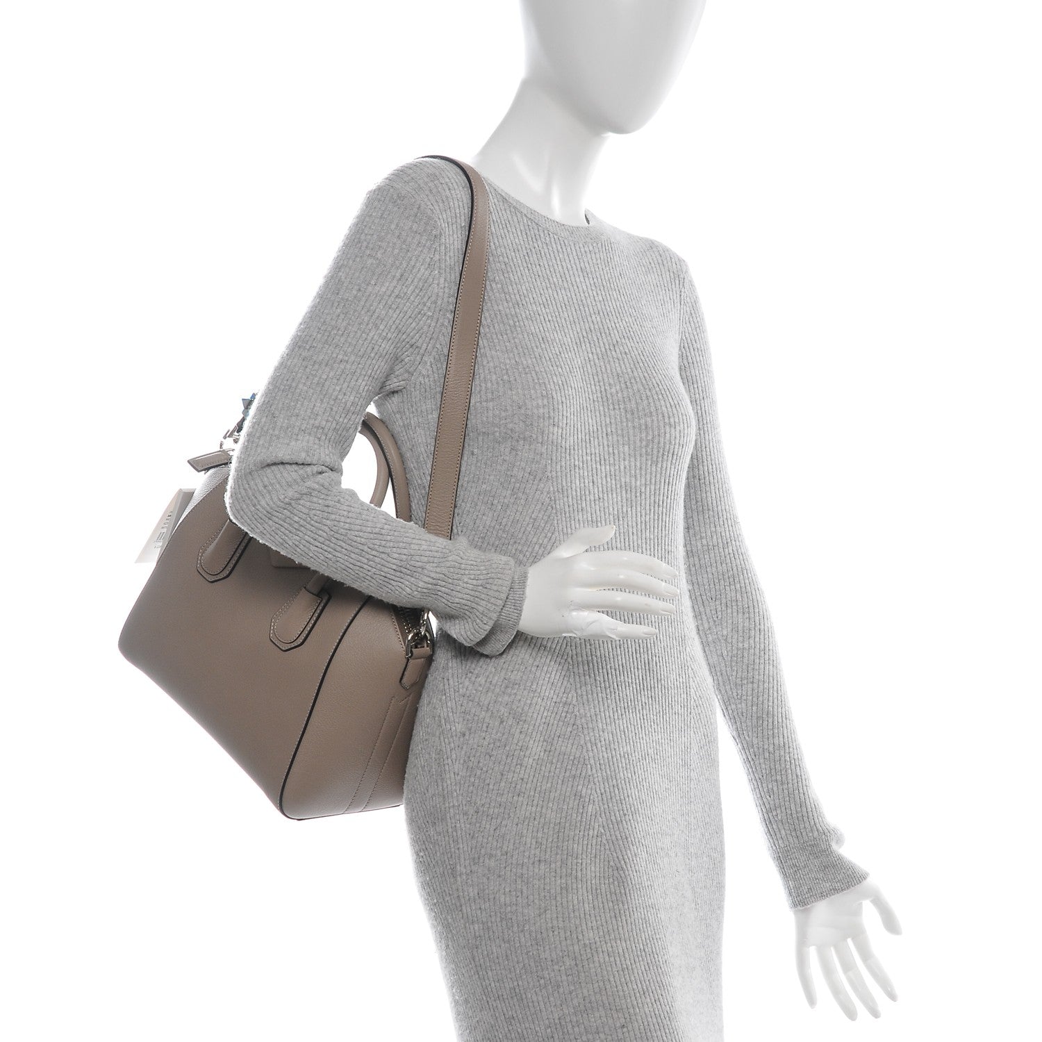 Givenchy Sugar Goatskin Small Antigona Mastic 2 of 7