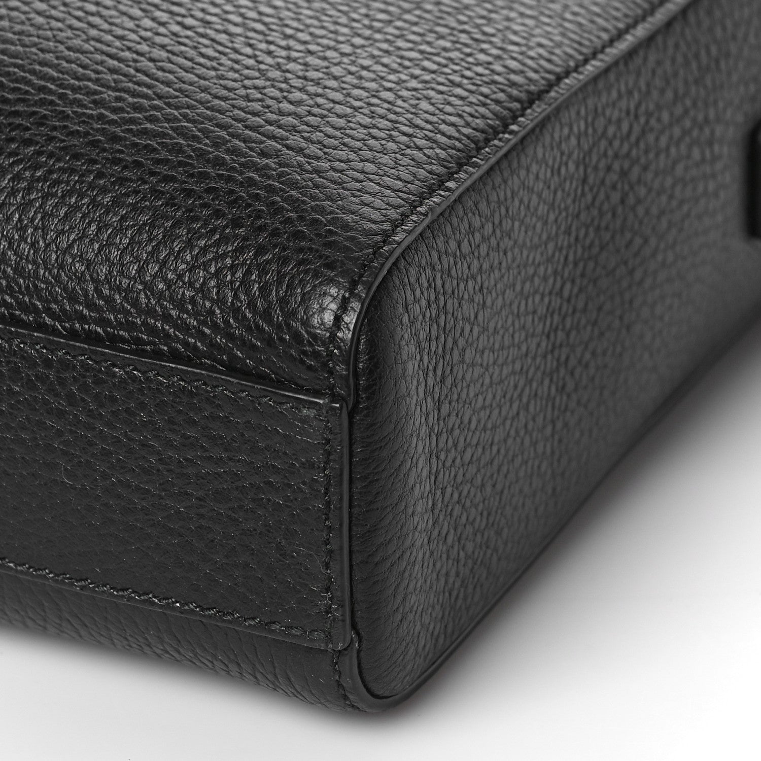 Gucci Pebbled Calfskin Briefcase Black 8 of 8