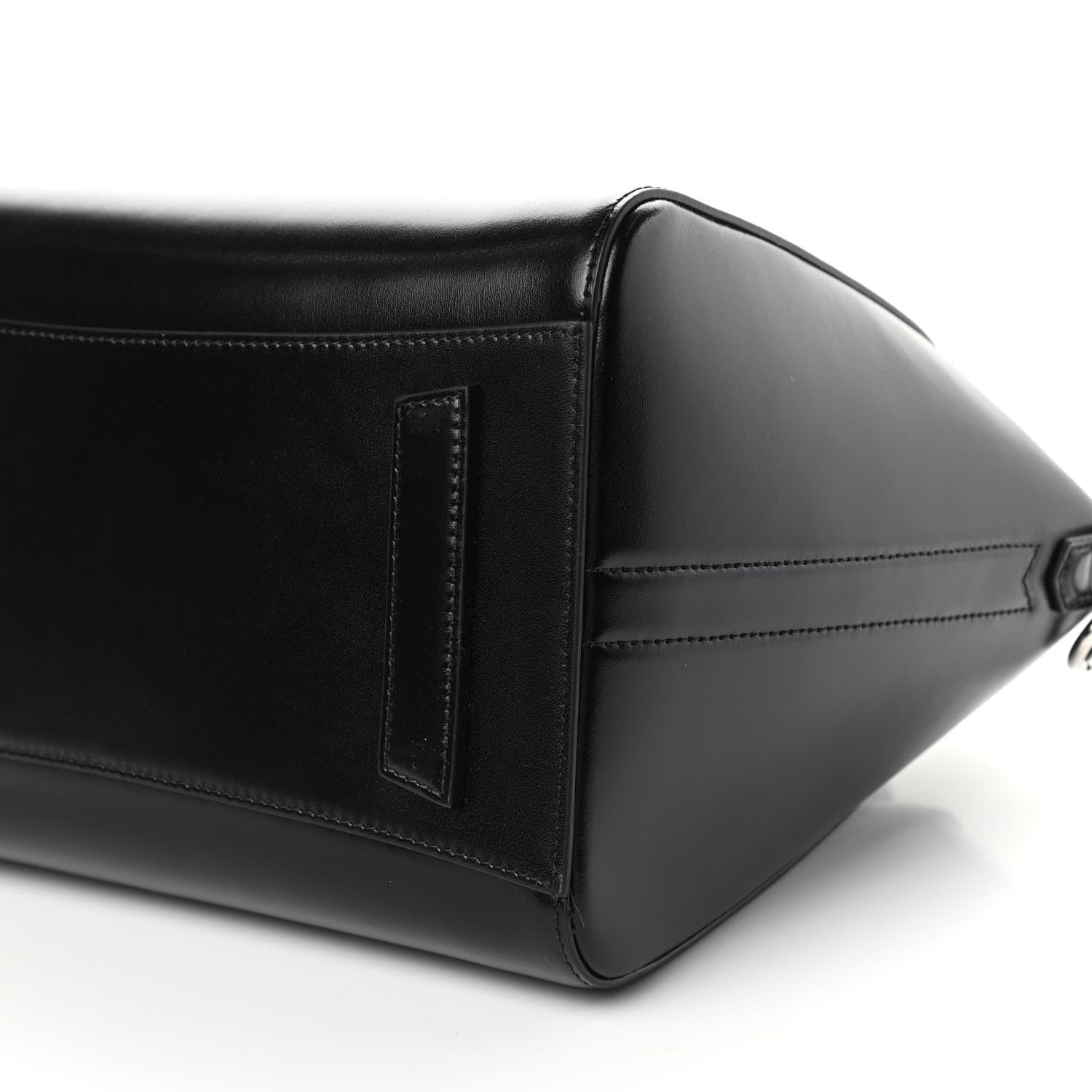 Givenchy Shiny Lord Calfskin Medium Antigona Black 9 of 10