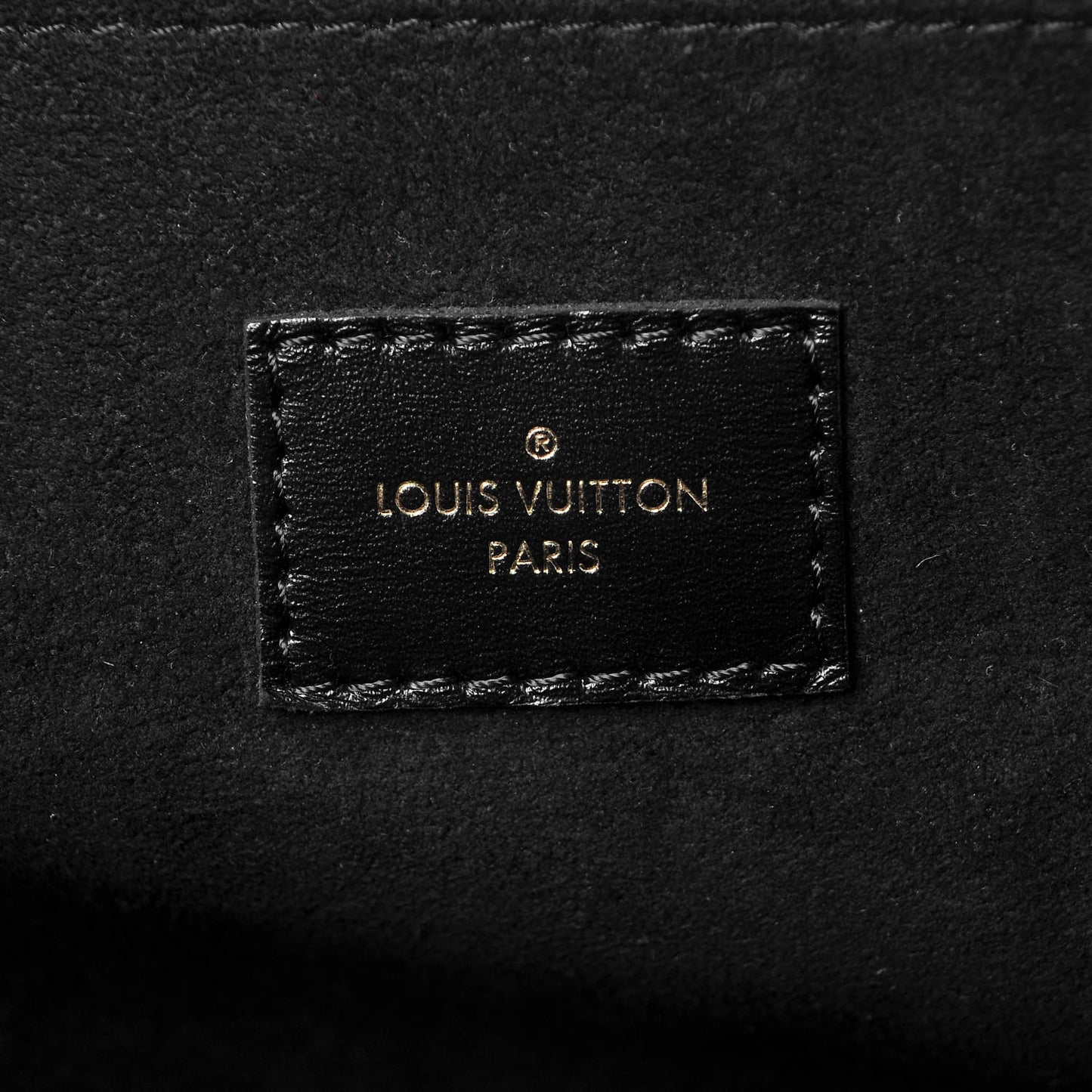 Reverse Monogram Pochette Metis