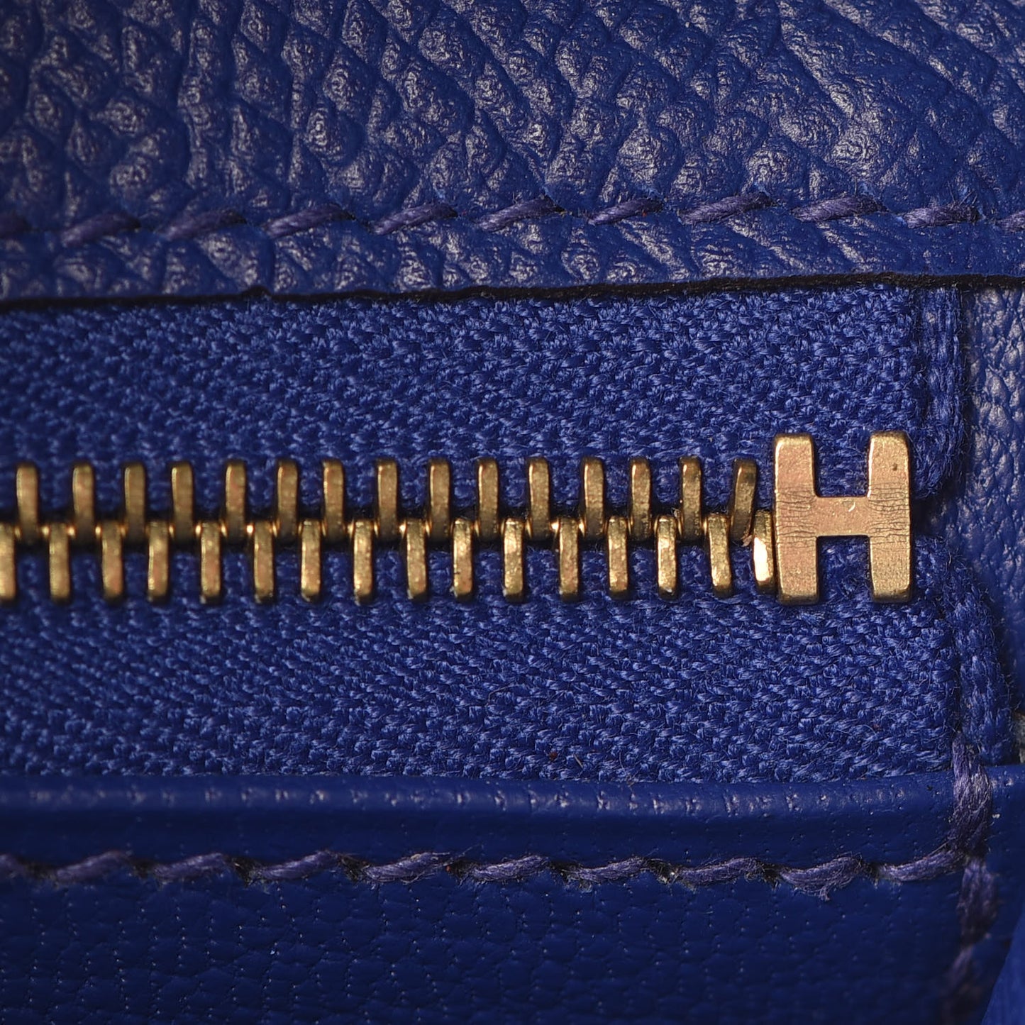 Epsom Kelly Sellier 28 Bleu Electrique