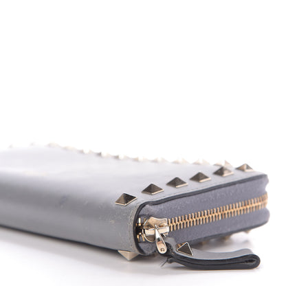 Valentino Garavani Calfskin Rockstud Zip Around Wallet Grey 7 of 8