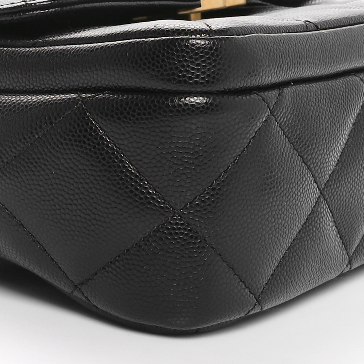 Shiny Caviar Quilted Mini Flap Black